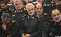  باز هم ، این مردم لعنتی آمریكا فكر می كنند كه چیزی متزلزل است