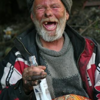 Создать мем бомж