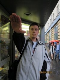 Создать мем лор