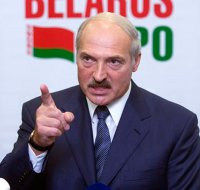 Все мемы Лукашенко указывает пальцем