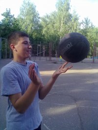 Создать мем над другом приколюсь