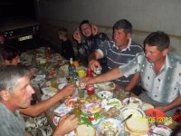 Создать мем чай с тортиком