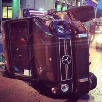 Создать мем спящий гель