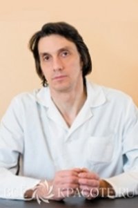 Создать мем Типичный хирург