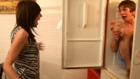 Создать мем ты страшная
