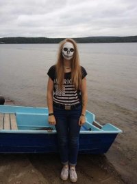 Создать мем алинка бумеранг 2013 любимчик