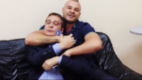 Создать мем Ну не надо ну не стукай