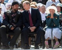 Создать мем Умом Россию не понять