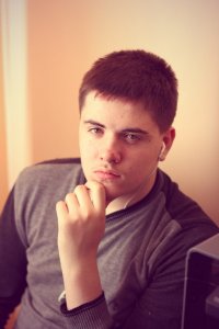 Создать мем Олежик