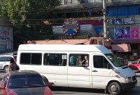 Создать мем Прости но ты живешь в США
