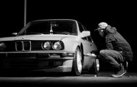 Создать мем bmw 30