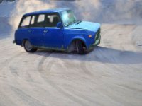 Создать мем ебашут на монтаж