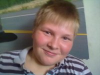 Создать мем ПОИГРАЮ В КОМП