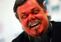 Создать мем чаплин