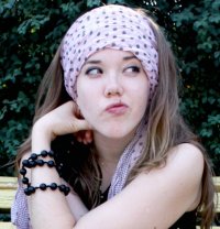 Создать мем Наташа