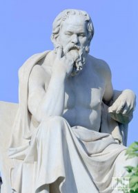 Создать мем сократик