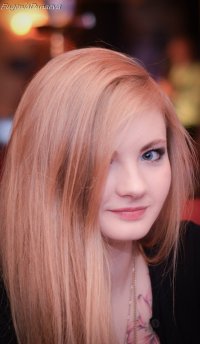 Создать мем Аня