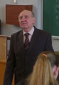 Создать мем несносный дед 2