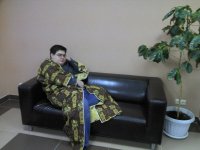 Создать мем псс детка прилечь не хочешь
