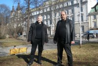 Создать мем тухлое сало