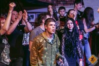 Создать мем азат