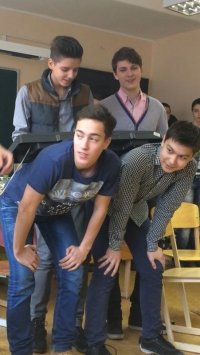 Создать мем M