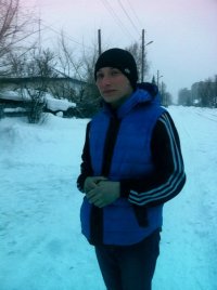 Создать мем типичный Максим