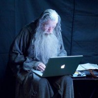 Создать мем гендальф грегомарт