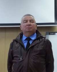 Создать мем заяцев