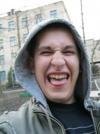 Создать мем злостный коко