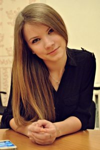 Создать мем Лизка КВН