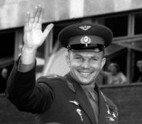 Создать мем при