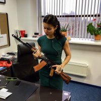 мою стену охраняет тина канделаки, Мем Тина Канделаки