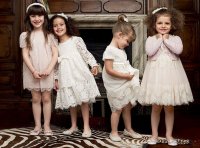 даша пукнула а пуговка абасалась сегодня аписалась ей 7 лет и ей нес тыдно, Мем Игра Папины дочки