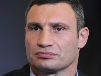 а вы знали, что левый глаз левее правого, Мем Виталий Кличко