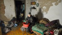 Создать мем Нищета