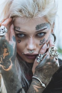 Создать мем Elizabeth