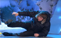 Создать мем Когда не можешь
