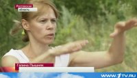 Создать мем Мальчик в трусиках