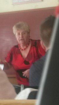 Создать мем На уроке
