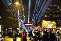 Создать мем Латвия фекальная