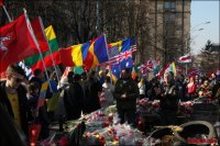 Создать мем ЗГИНУТЬ НАШИ ВОРОЖЕНЬКИ
