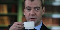 Создать мем Денег нет но вы держитесь