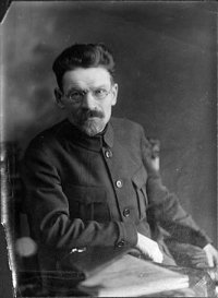 Создать мем Калинин