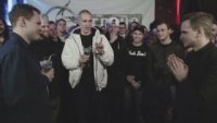 Создать мем Поаккуратней