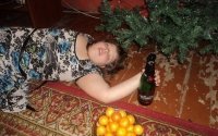 Создать мем С наступающим