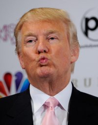 Создать мем Полелуй Трампа