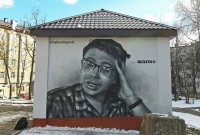Создать мем Птичку жалко