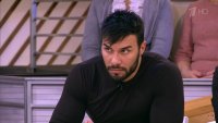 Создать мем Диана чувак в ахуе