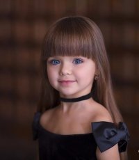 Создать мем Красивая девочка